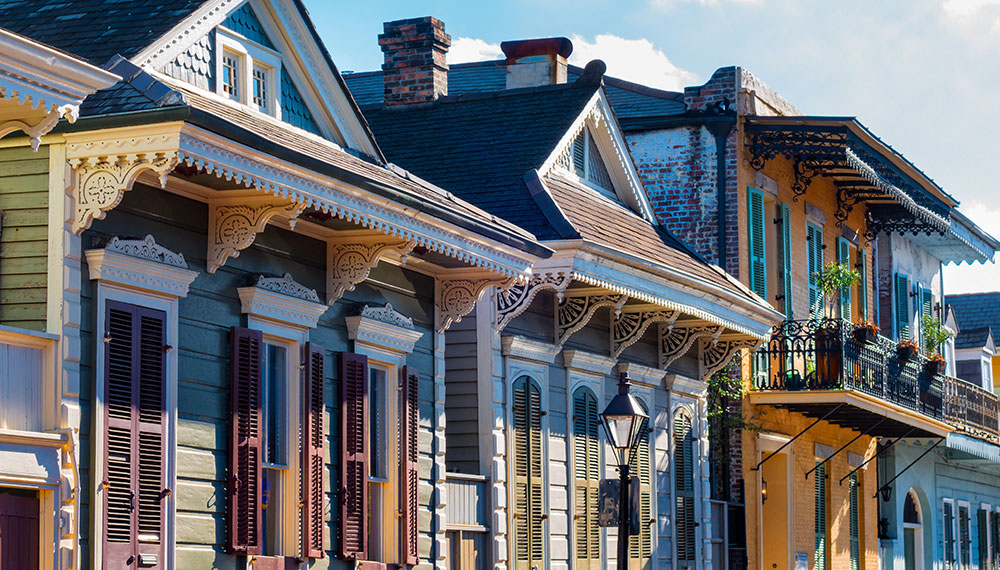 French Quarter building details